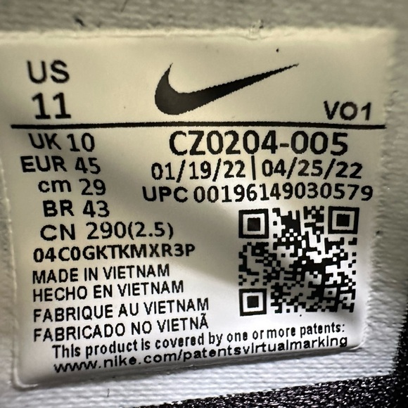 New Nike Kyrie Infinity Black metallic Silver Mens‎ size 11 - Picture 11 of 12